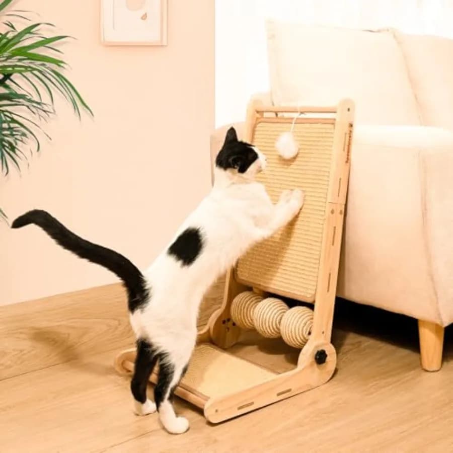 Tiragraffi per Gatti 180 ° Angoli Scratcher per Gatti 23.6'' con Palline Giocattolo, Tappetino Tiragraffi per Gatti da Interno