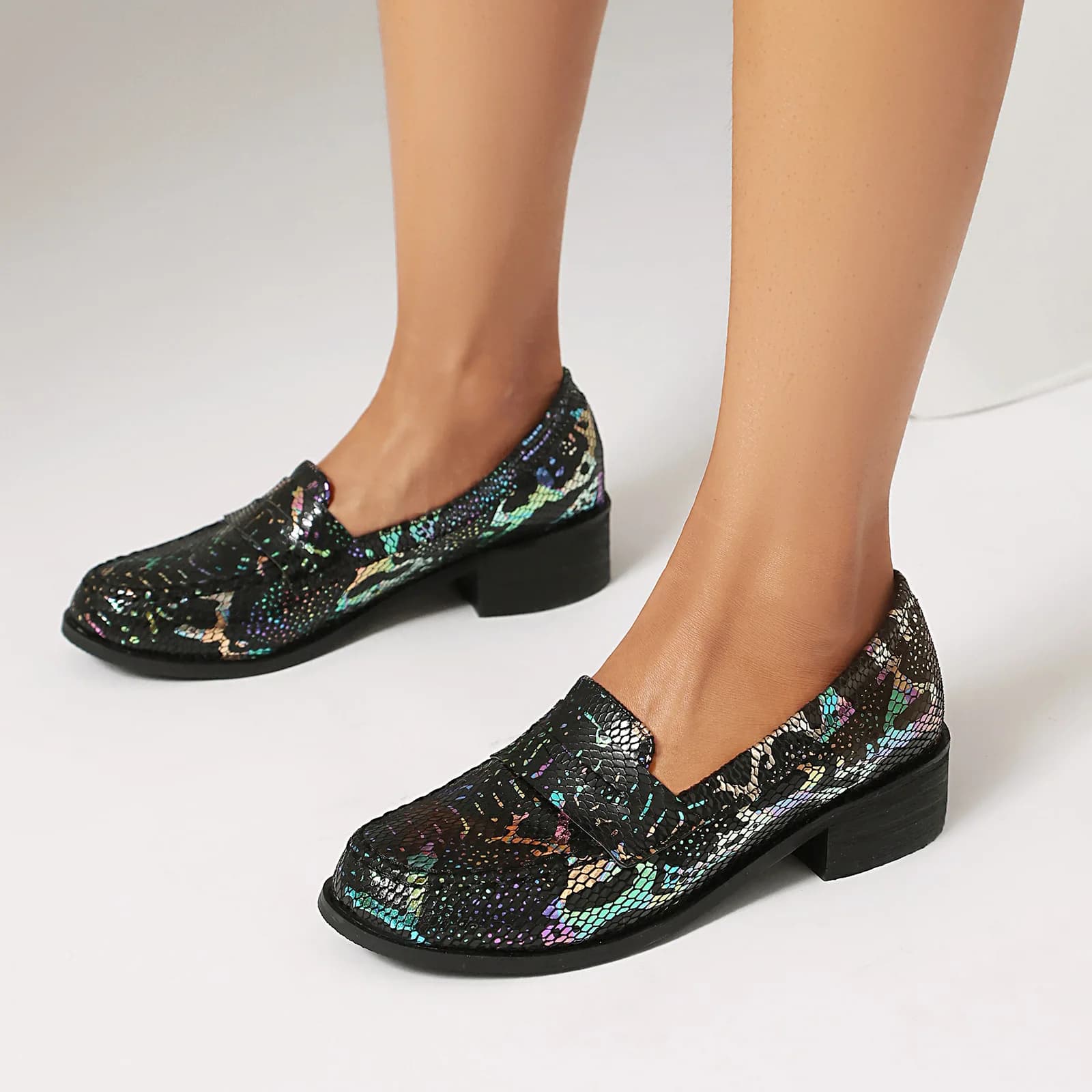 Mocassini da donna con stampa serpente, tacco basso, punta tonda, scarpe casual, taglie forti 33-44, nero/bianco, per il lavoro quotidiano