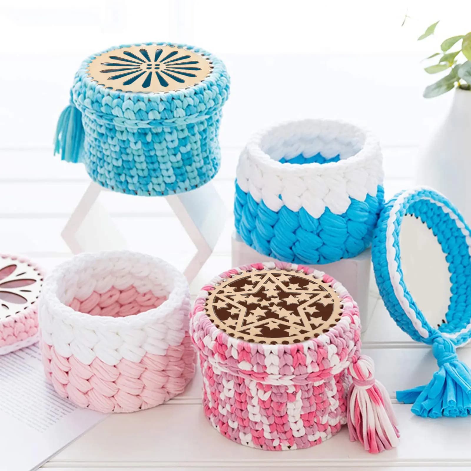 2Pcs Wooden Bag Bottoms Hollow Pattern DIY Crochet Bag Bases for Handbag Purse Shaping Repair and Crafting Projects