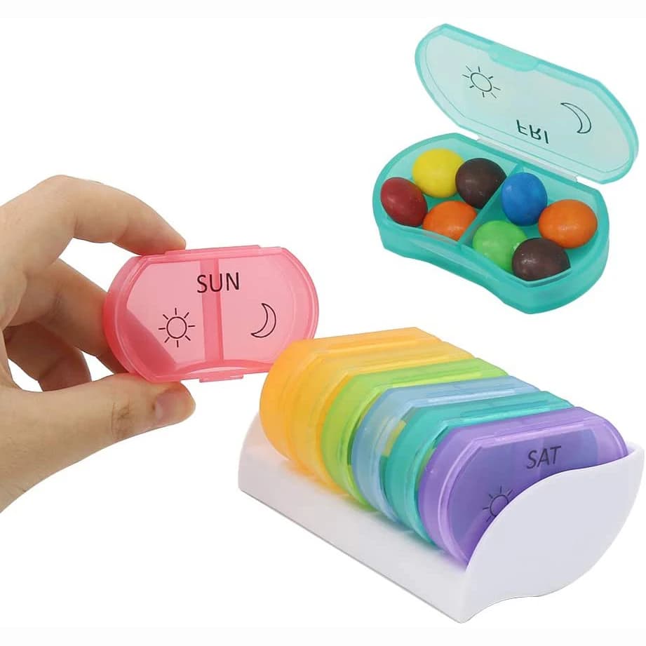 Pills holder 2 times a day, Weekly Organizer for AM PM pills with 7 daily pocket case to contain vitamins, medicines, medications and supplements