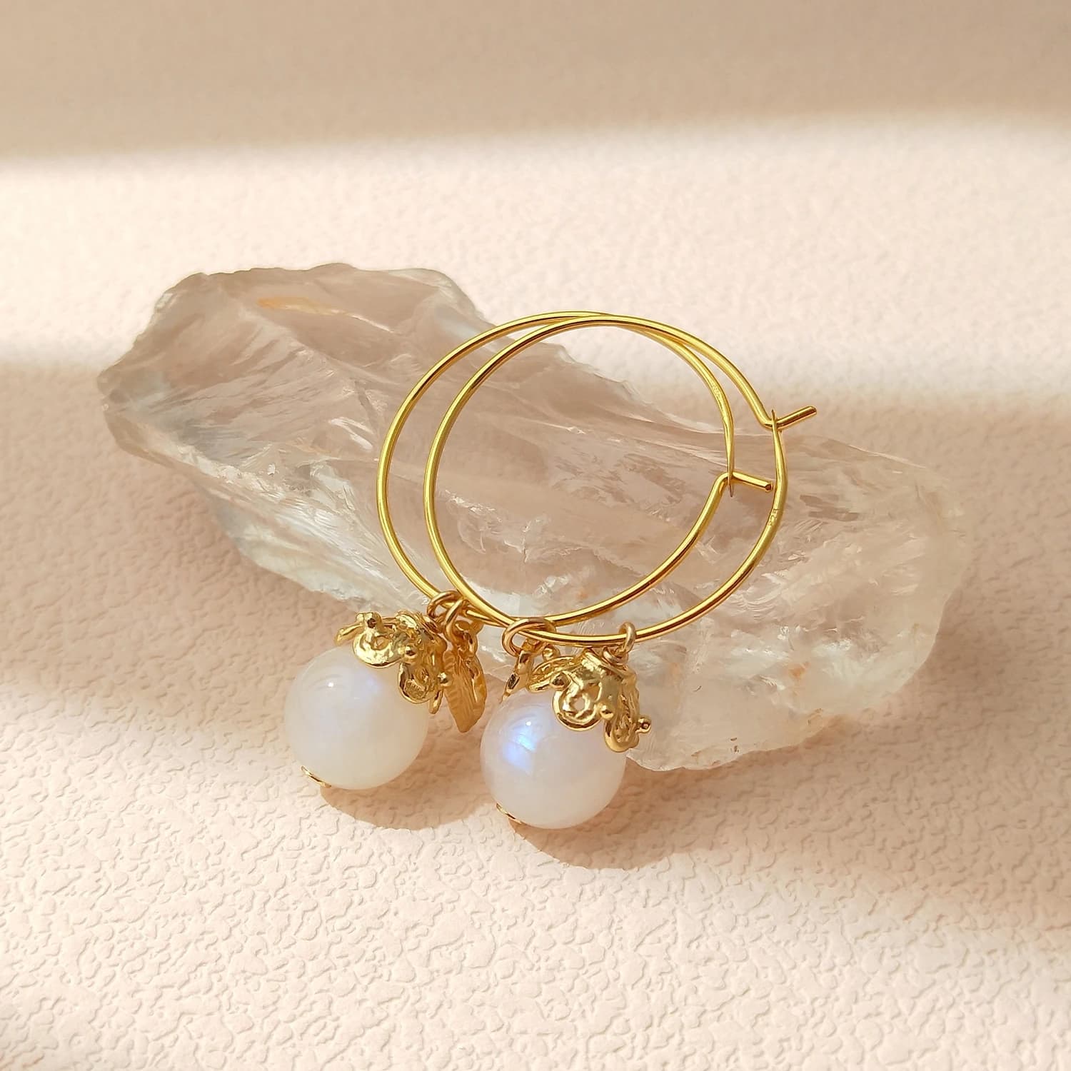 Circle earrings with 18K gold plated leaves in 925 sterling silver with natural moonstone Lii Ji