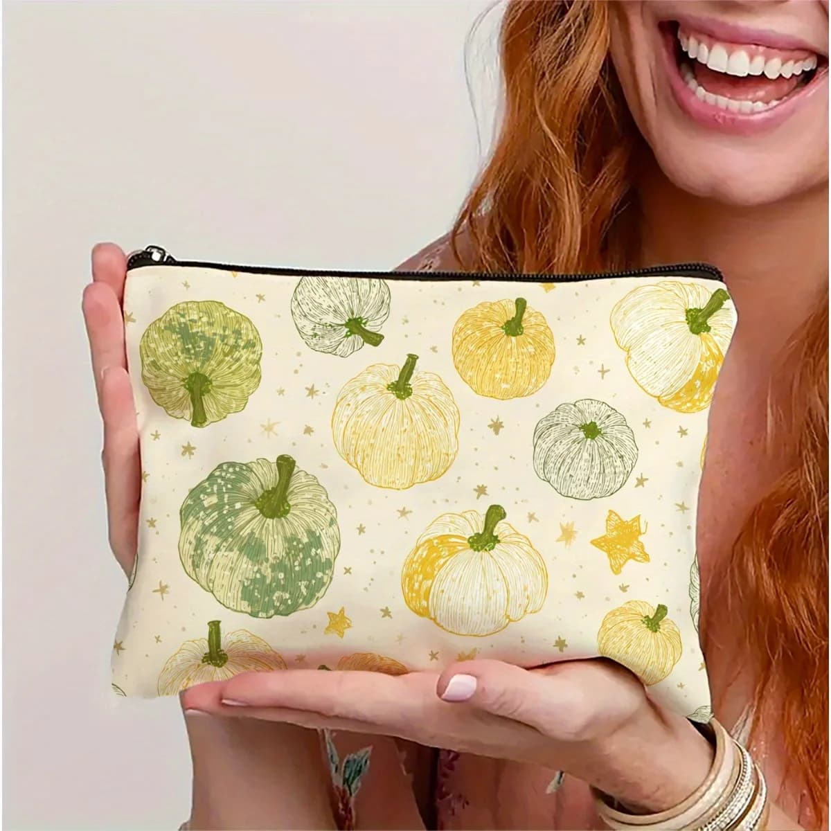 A makeup bag with pumpkin print and Thanksgiving leaves: multifunctional zipper case, bag to store jewelry, perfect travel zipper small