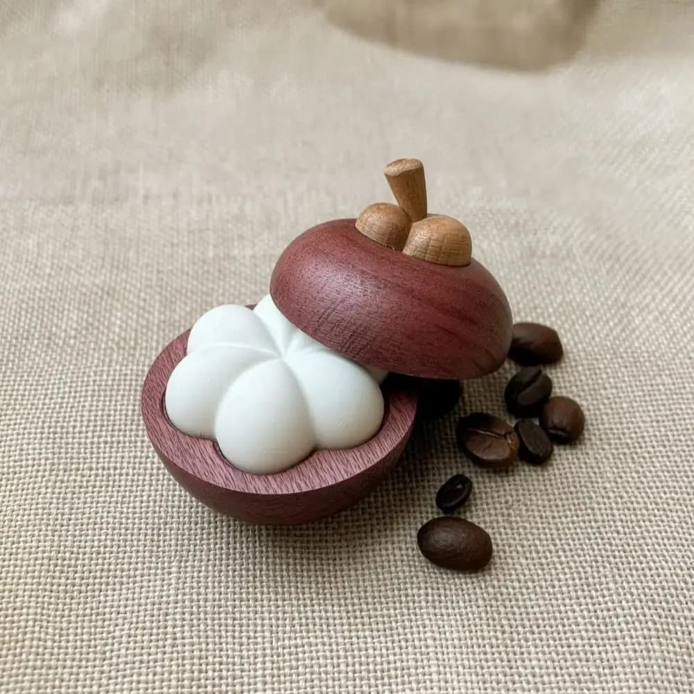 Black Walnut Aromatherapy Ornament Non Electric Essential Oil Holder Mangosteen Wooden Passive Oil Diffuser Mini for Car