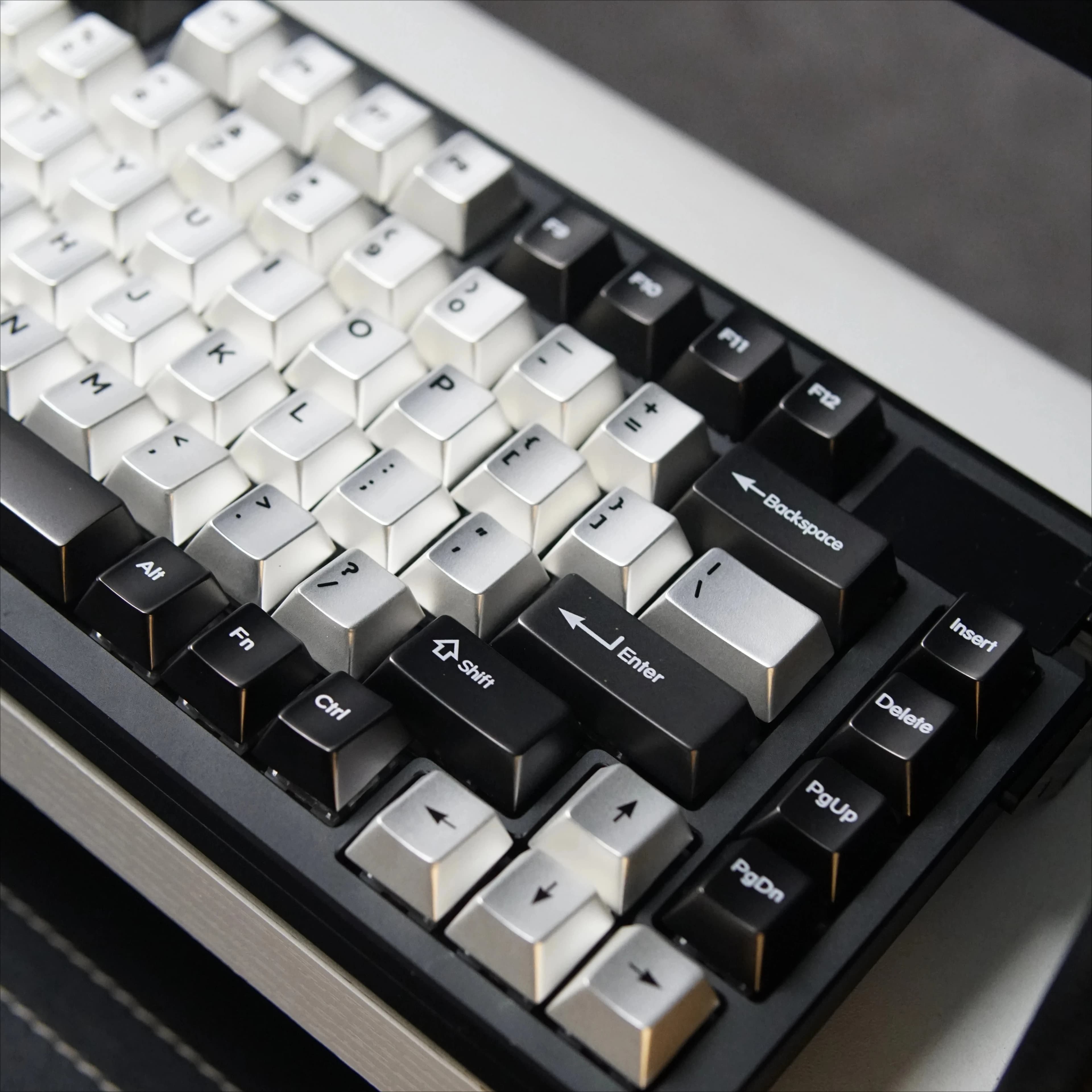 Zinc Alloy Black Silver Concise Theme Keycaps Set Metal Cherry Profile Custom Original Handmade Keycaps for Mechanical Keyboard