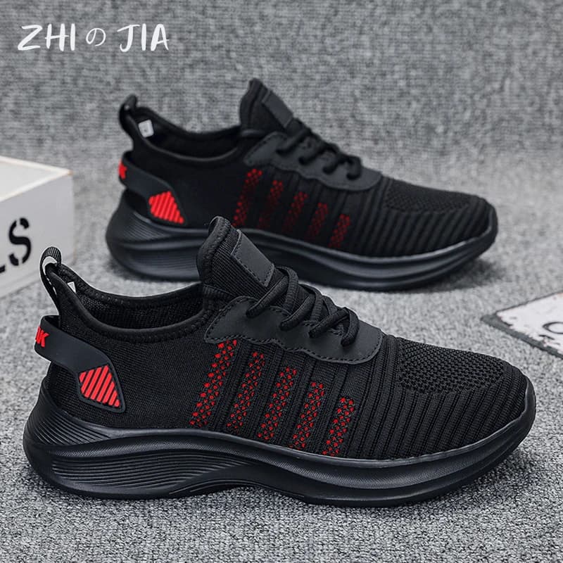 Scarpe sportive lavorate a maglia Scarpe da corsa oversize traspiranti in rete da uomo Calzature casual estive leggere e comode 39-50