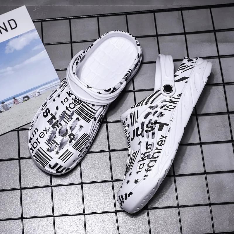 Big Size 47 48 49 Men's shoes Summer Slippers New garden shoes Beach sandals for men and women Outdoor home Leisure slides Chocolates