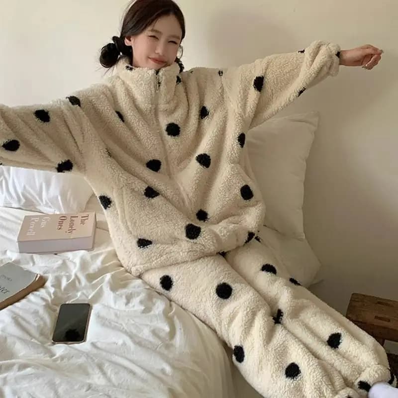 Men's 300gsm strong coral fleece pyjamas, complete with two pieces with long sleeved hoodie and trousers, homewear autumn winter