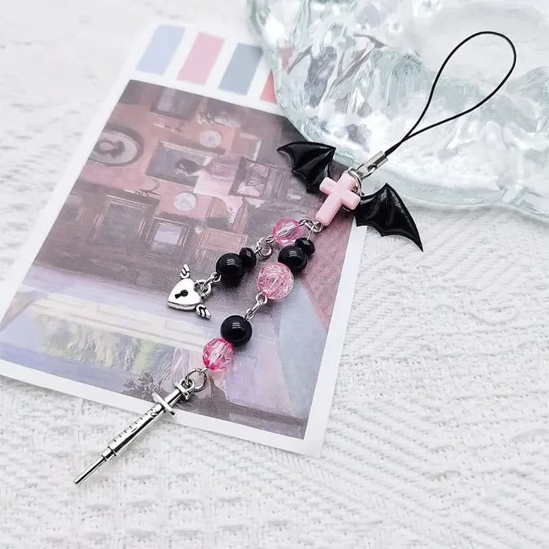 Y2K Handmade Mobile Phone Chain Charms Strap Gothic Dark Style Demon Bat Wings Syringe Heart Lock Cool Girl Pendant Gift