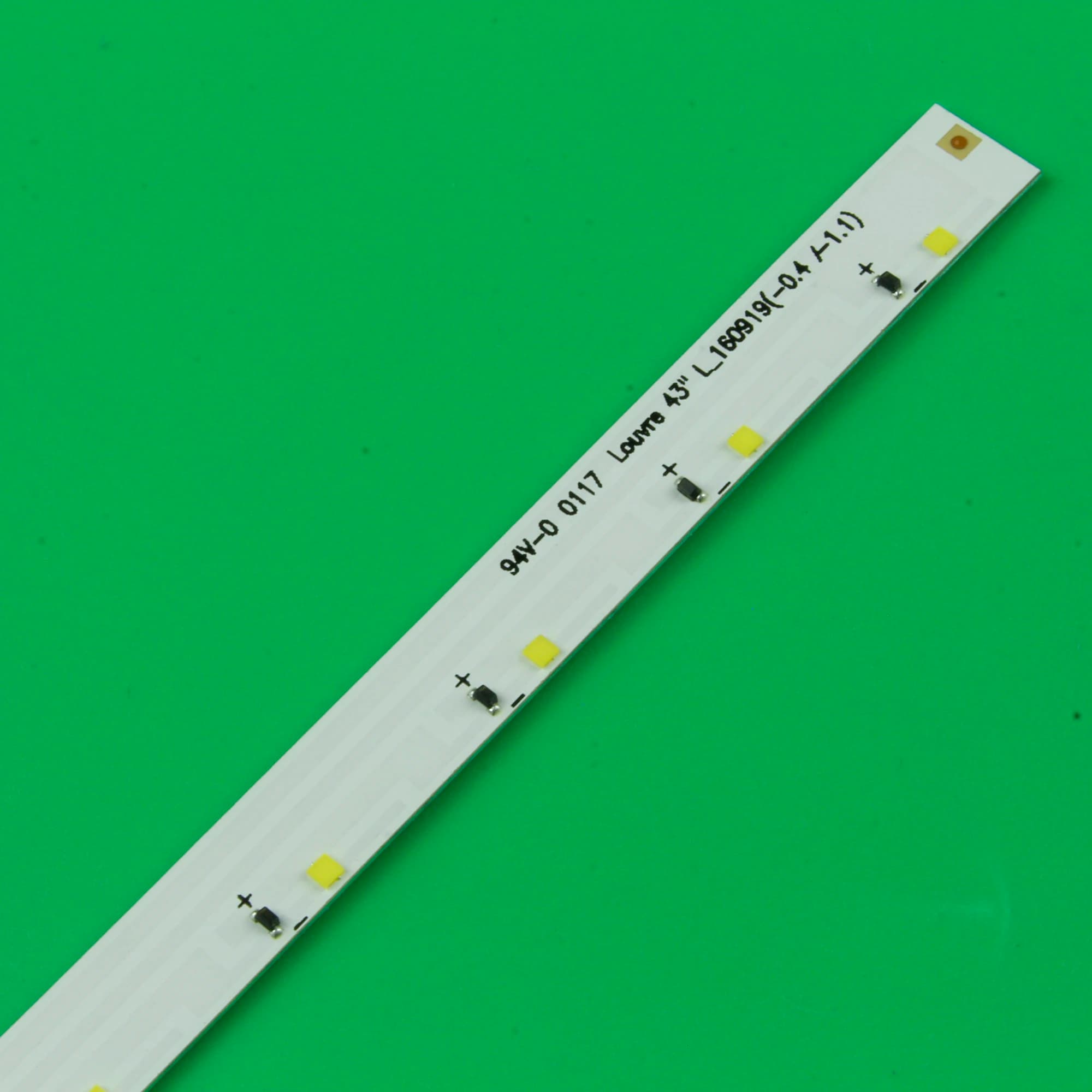 For UE43K5170 UE43K5105 UE43K5300 UE43K5179 CY-FK043BNEV1H CY-FK043BNAV1H LED Strip Louvre 43 "L 160919 BN96-9723A BN96-9722A