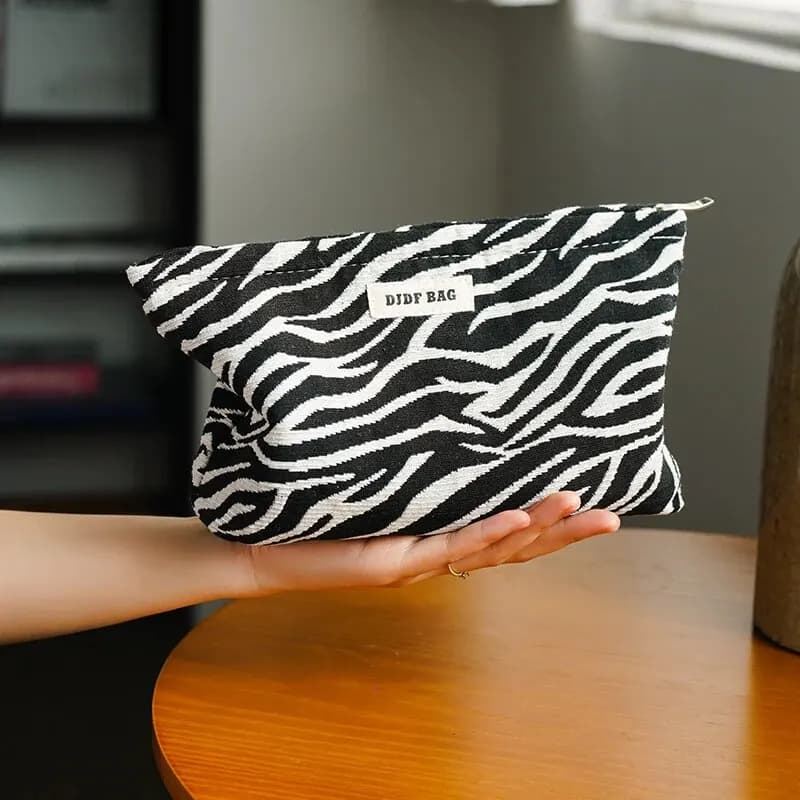 DJDF Black & White Zebra Stripes Women's Cosmetic Bag Polyester Skincare Storage Portable Travel Toiletry Bag Large Capacity