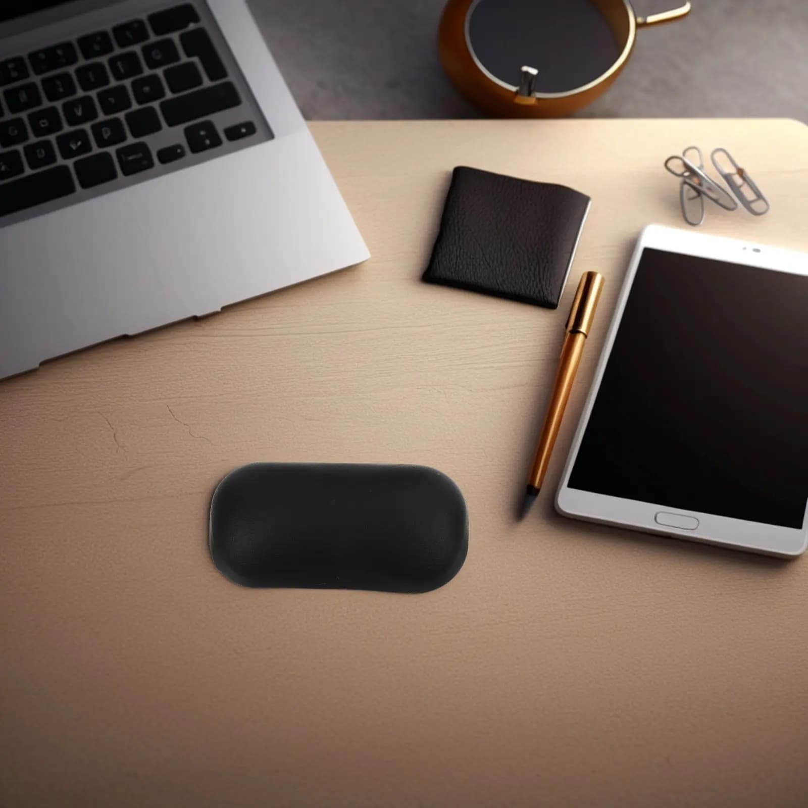 Poggiapolsi Ergonomico per Mouse in PU Elastico e Silicone, Design Rotondo Carino, Nero, Accessorio da Scrivania per Ufficio, Casa, Laptop e Gaming