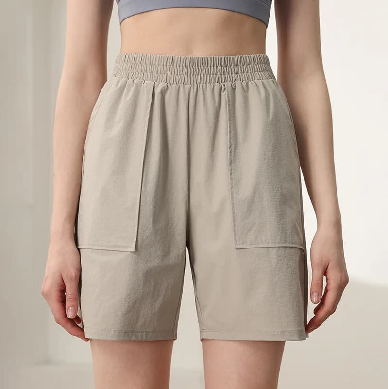 Pantaloncini Sportivi da Donna a Rapida Asciugatura, Lunghezza Media, Casual, per Corsa, Fitness e Ciclismo Estivo