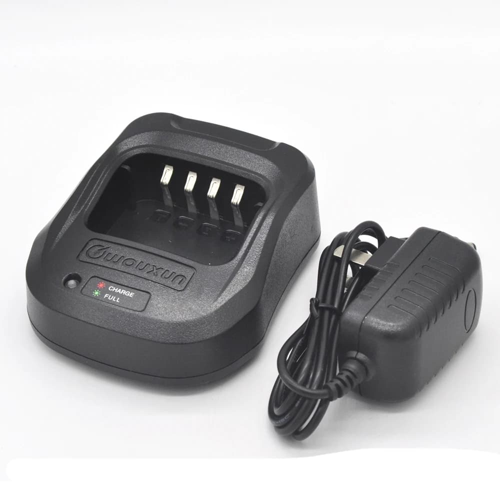 NUOVO caricabatteria originale con adattatore per radio Walkie Talkie Wouxun KG-UV9D radio bidirezionale spina UE/USA