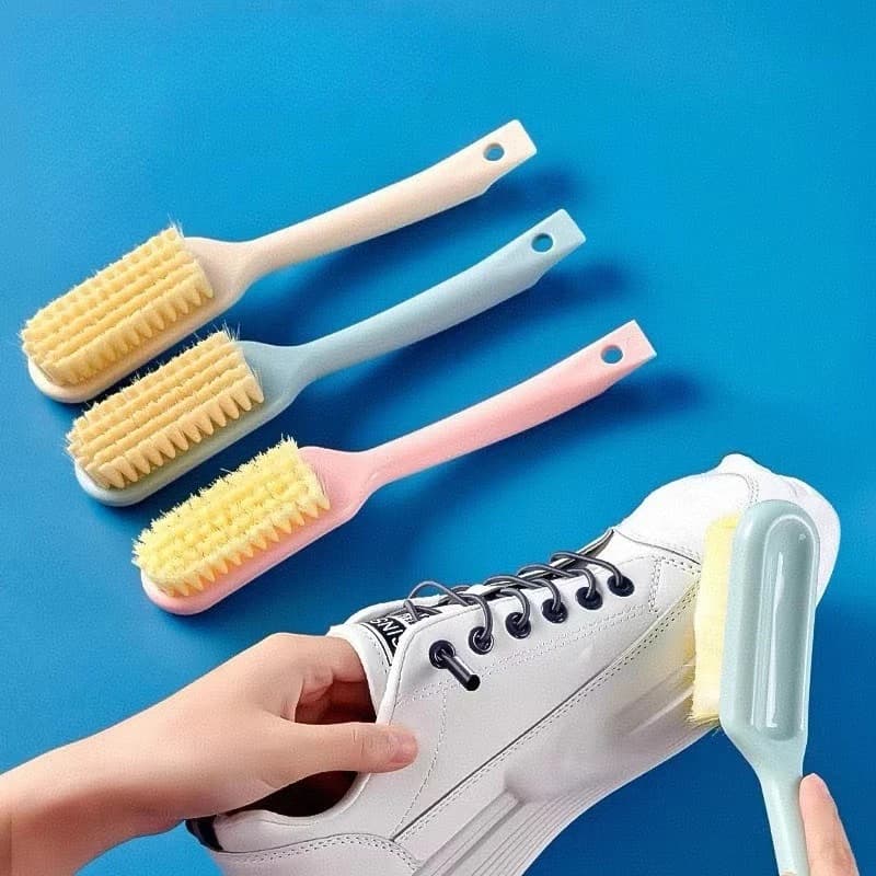 Spazzola per scarpe a manico lungo per uso domestico, spazzola per lavaggio scarpe in plastica da appendere, spazzola per pulizia multiuso.
