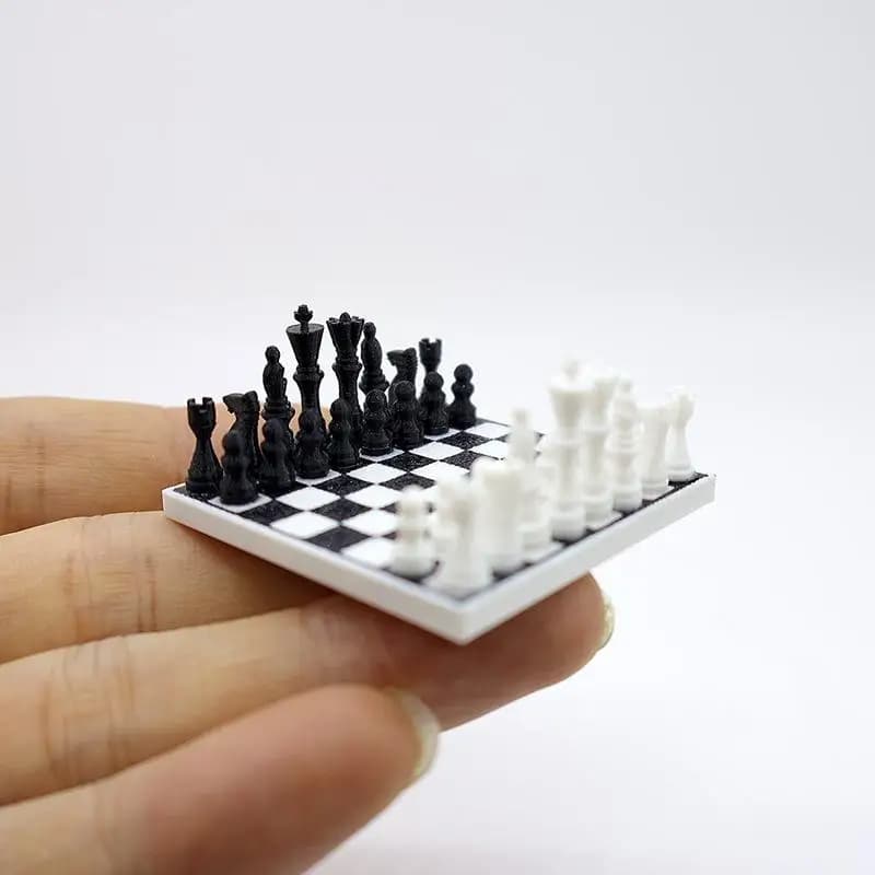 Nuovo 1 Set 1: 12 Casa delle bambole Mini Simulazione Modello di scacchi internazionale per bambini Scacchiera in miniatura Decorazione della scena di vita
