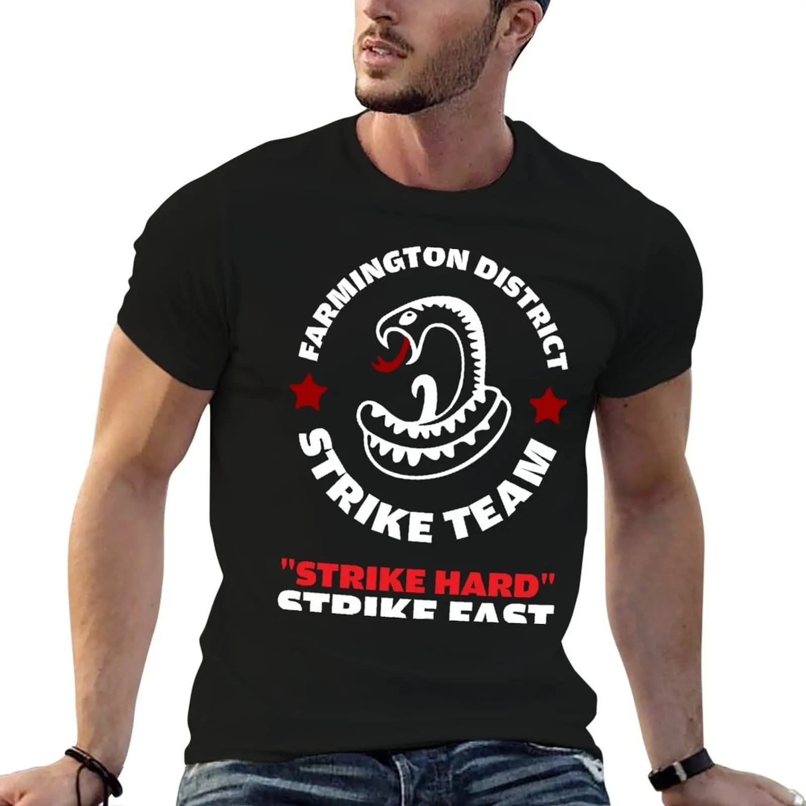 The Shield - Strike Hard, Strike Fast T-shirt da uomo, t-shirt di design, t-shirt con stampa personalizzata