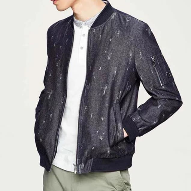 Giacca in Denim Primaverile alla Moda con Colletto Baseball, in Puro Cotone, Comoda e Casual per Uomo, Traspirante con Chiusura a Zip, Stile Corto