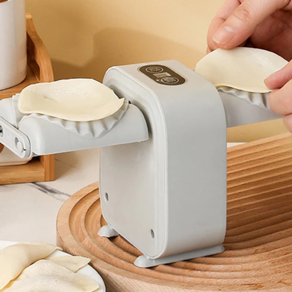 Robot Aspirapolvere con Base di Ricarica Wireless, Dispositivo Intelligente per la Pulizia Domestica e l'Automazione della Casa Smart