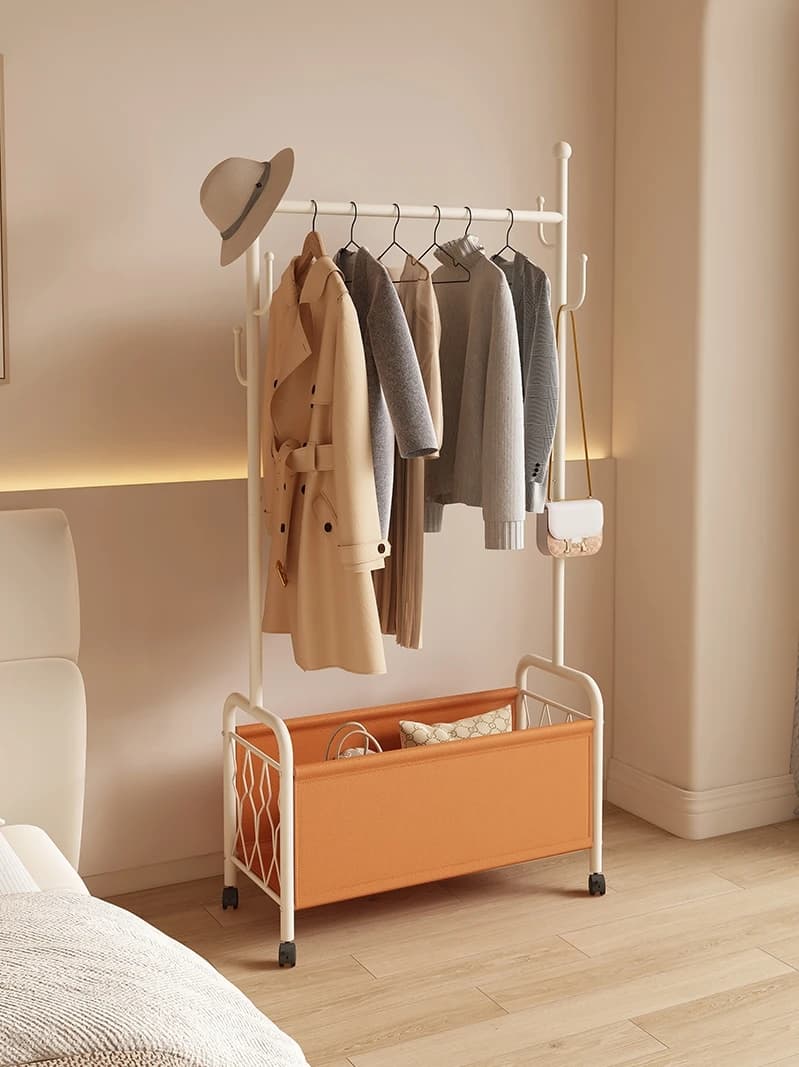 Manufatto per vestiti appendiabiti da pavimento in stile crema per camera da letto