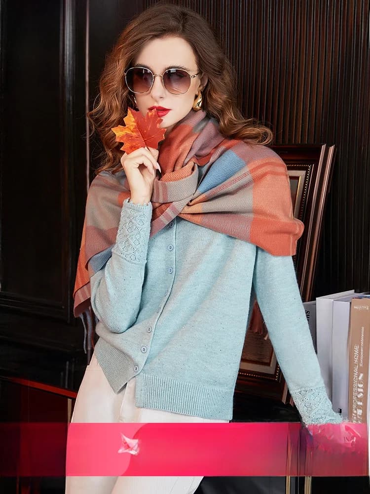 Elegante Sciarpa a Quadri per Donne, Spessa per Inverno e Autunno, Utilizzabile anche come Coprispalle, con Nappe, Ampia Dimensione, in Fibra di Poliestere