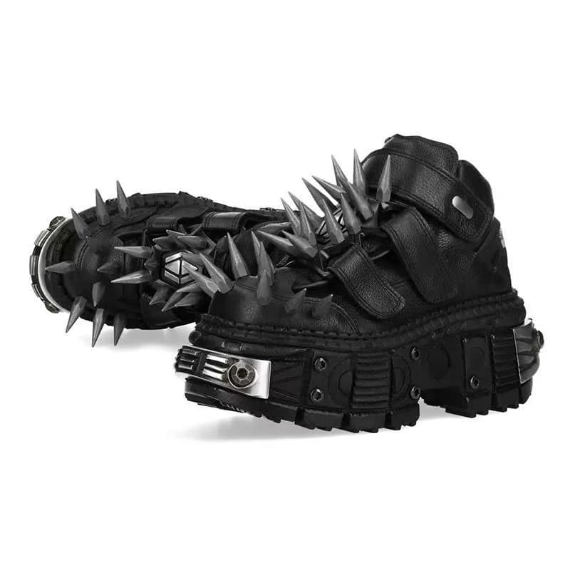 Scarpe casual in pelle da donna punk 2026 Rivetto nero Decorazione in metallo Punta tonda Stivali con suola spessa Uomo Discoteca Scarpe con plateau rock