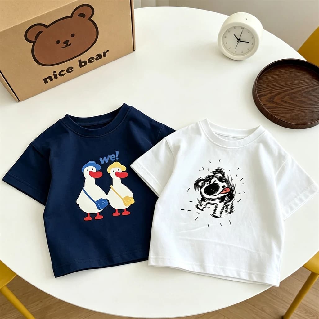 T-shirt adorabile per ragazzi e ragazze, abbigliamento estivo, tinta unita, maglietta base abbinabile, abbigliamento casual per bambini, top in puro cotone