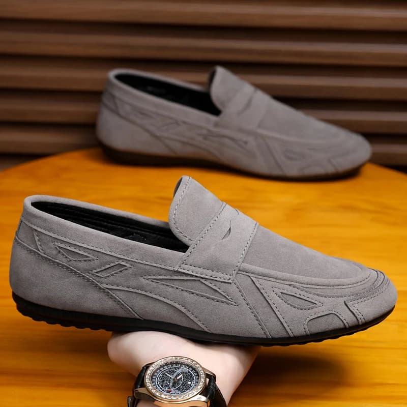 Mocassini da Uomo Estivi 2026 Nuovi Leggeri Antiscivolo Resistenti all'Usura Casual Slip-On Comodi per la Guida