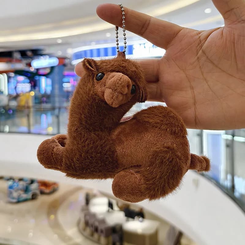 12CM Cartoon Camel Doll Peluche Portachiavi Zaino Bambola Ciondolo Borsa Portachiavi per auto Fascino Morbido Peluche Giocattoli Regali creativi