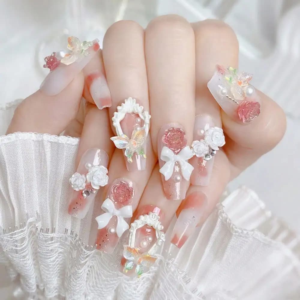 Set di Decorazioni Floreali Romantiche per Unghie, Fiocchi 3D, Perle e Farfalle, Accessori Fai-da-Te per Manicure e Design Unghie da Matrimonio