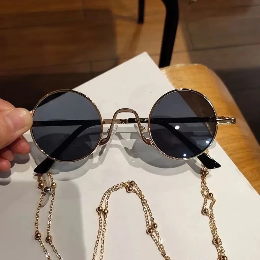 Occhiali da sole rotondi piccoli Punk Fashion UV400 Protection Colorful Circle Shades occhiali da sole Hippie per donna e uomo