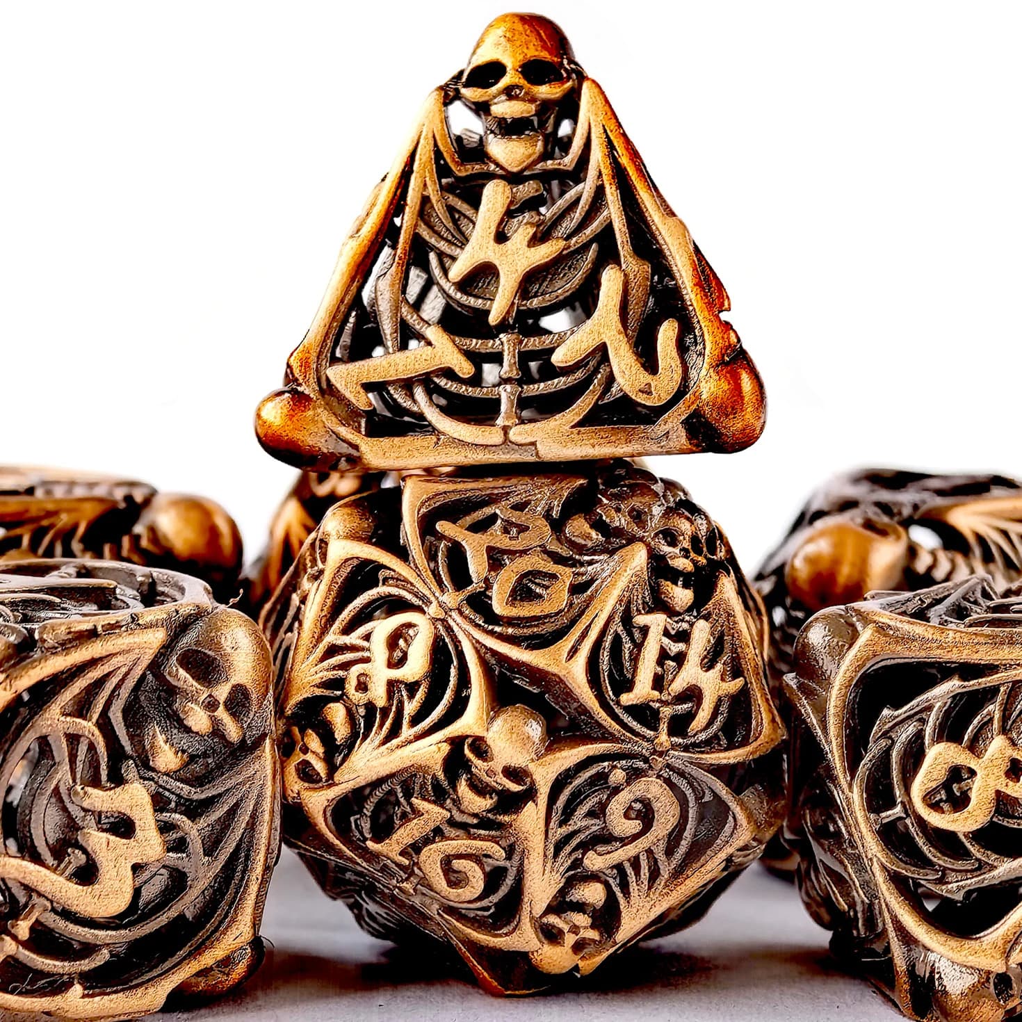DND Metal Set dadi 7 giochi di ruolo dadi Skull Feature, Dungeon e Dragon di dadi D & D in metallo cavo