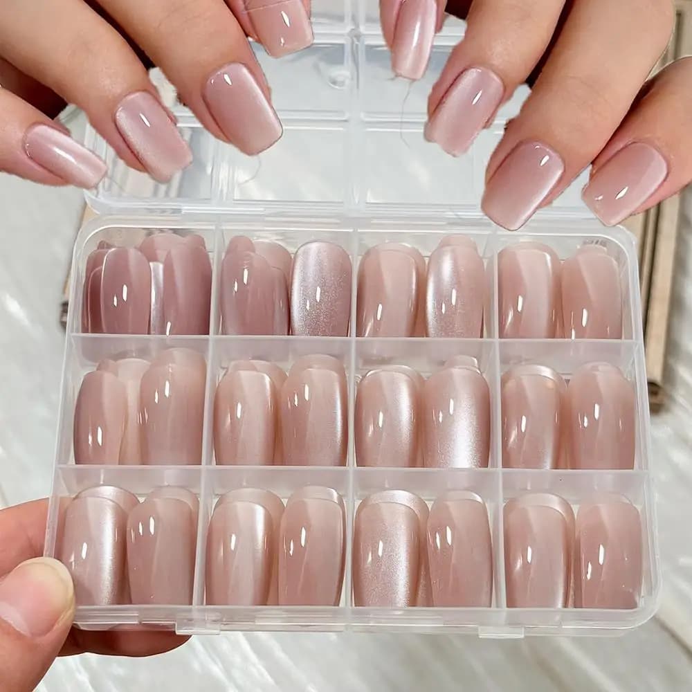 144 Pezzi/Scatola Unghie Finte Effetto Occhio di Gatto Rosa Nude Lucide Corte Rotonde Staccabili Copertura Completa per Manicure Fai-da-Te