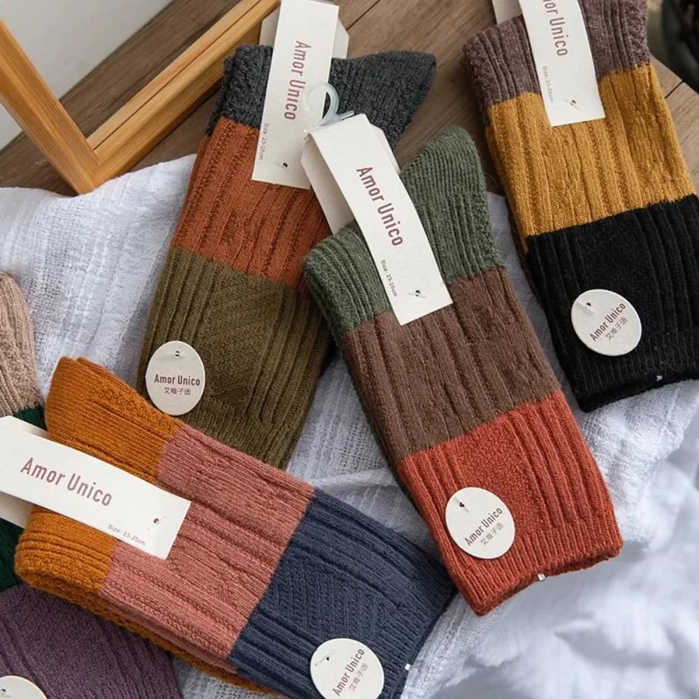 Calzini Harajuku da donna Calzini abbinati ai colori con ago spesso autunno e inverno Aghi solidi Calzini in cotone a righe per maglieria Calcetines