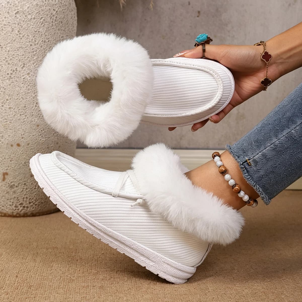 2026 Women Snow Boots Solid Round Toe Sports Shoes Casual Cotton Shoes Ladies Warm Winter Plush Ankle Boots Flats Loafers Female