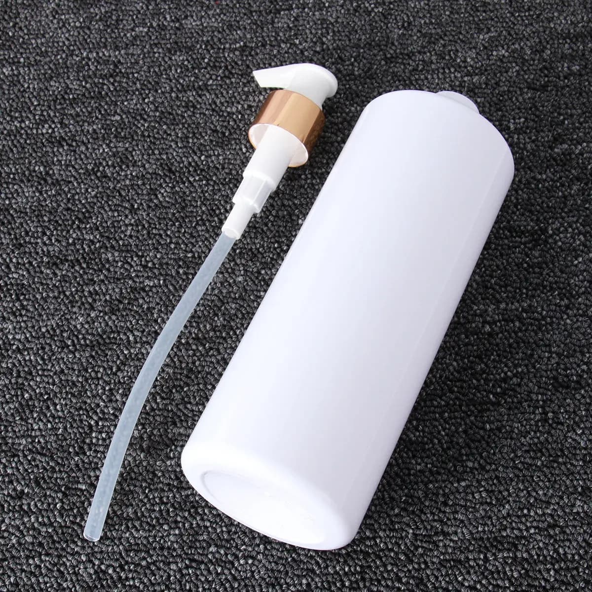 3 flaconi vuoti in plastica trasparente da 500 ml per shampoo, lozione, bagnoschiuma, dispenser per sapone liquido, contenitori salvaspazio per il bagno, a prova di perdite