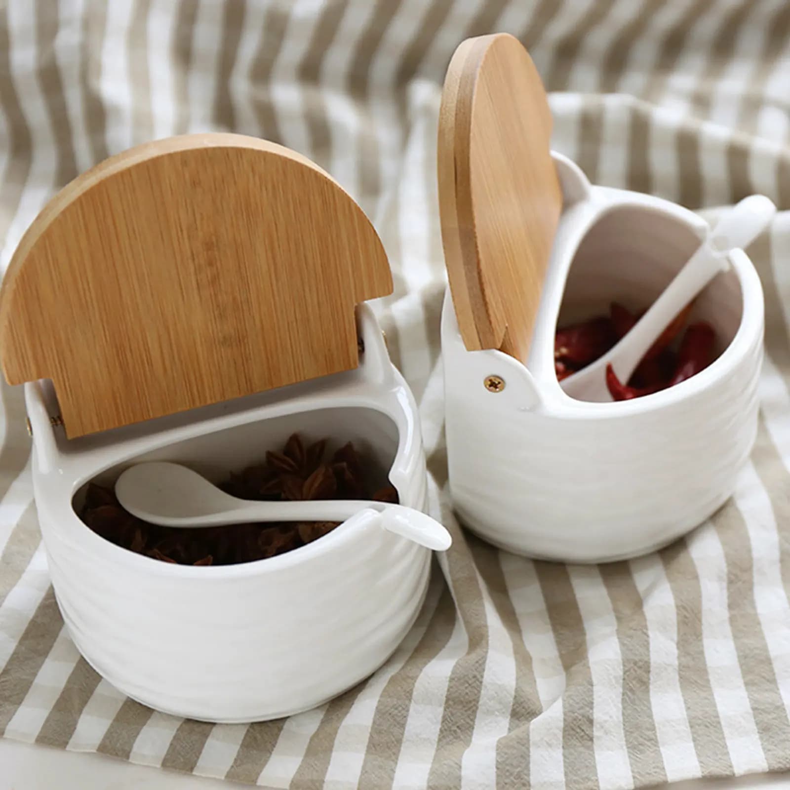 Set di Barattoli in Ceramica per Spezie, Contenitori per Sale e Pepe, Organizer da Cucina per Condimenti
