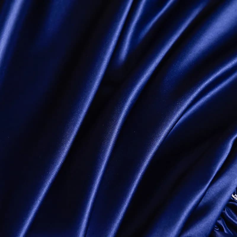 Lenzuolo con Angoli Elasticizzato in Tessuto Seta Ghiaccio di Lusso, Coprimaterasso Estivo Tinta Unita, Set Lenzuola per Letto Matrimoniale/King Size, 4 Misure Disponibili