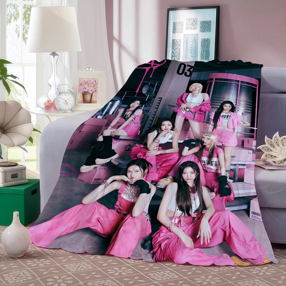 Kpop B-BABY-S-MONSTER DRIP Blanket Soft and Skin Friendly For Couch Bed Napping Bedspread All Seasons Comforter