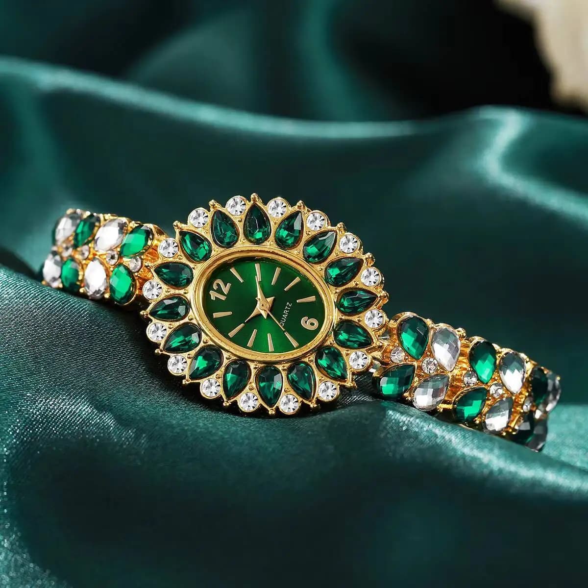Fashionable Women's Watch Quartz Wrist Watch With Luxury Rhinestone Strap Girl's Watch Reloj Mujer