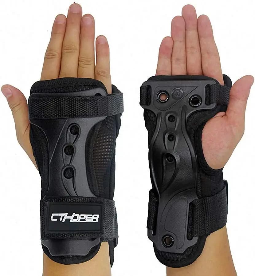 CTHOPER Ski Wrist Protective Gloves Wheels Skating Wheels Wrist Palm Protective Equipment Wrist Support for snowboard Skateboard Cycling