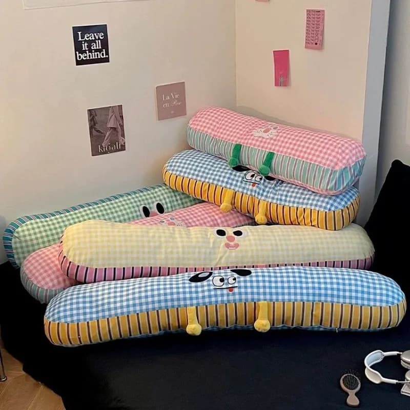 Nuovo cuscino lungo carino creativo per la camera da letto Cuscino per le gambe del letto per il sonno laterale Dormitorio Cuscino per dormire per ragazze Peluche Grande cuscino