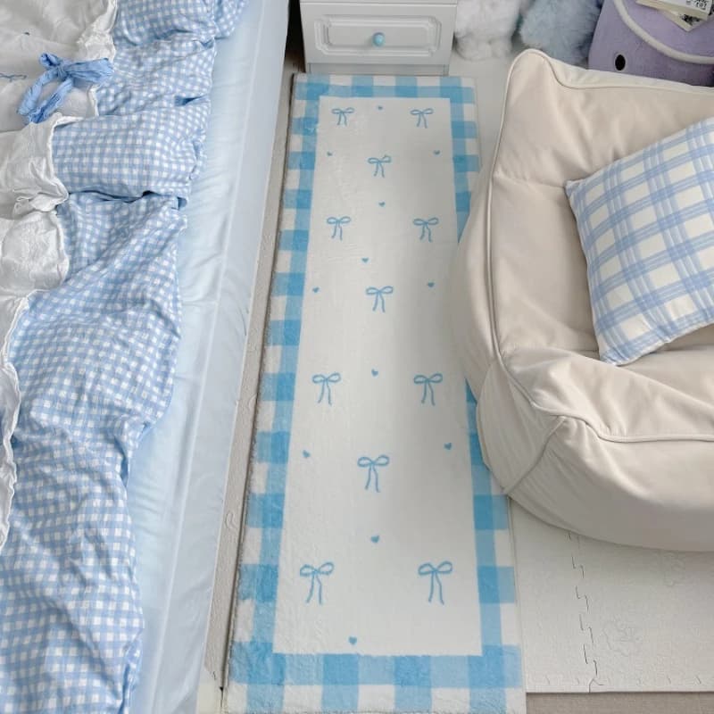 Tappeto da comodino per camera da letto Blu Fiocco rosa Striscia lunga Tappeto in morbido peluche Ins Style Room Decor Tappeti per runner Tappetino morbido e soffice in peluche