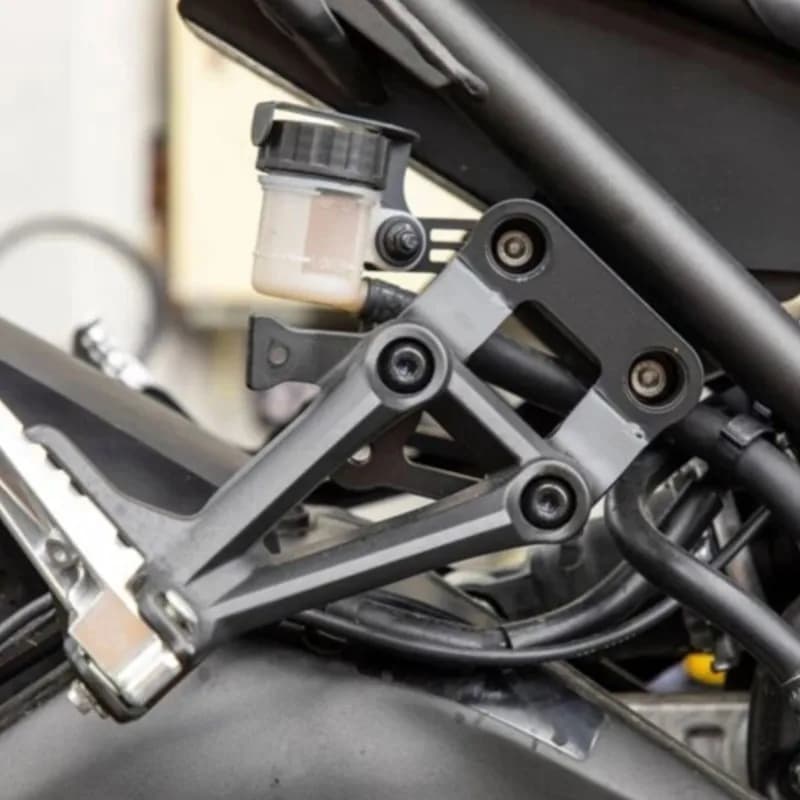 Riposizionamento poggiapiedi passeggero per YAMAHA XSR900 16-2021 MT-09 FZ-09 FZ09 2014-2020 2017 Accessori moto Regolazione pedale