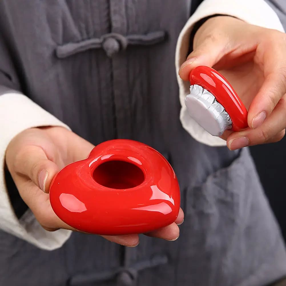 4Pcs Ceramic Balm Jars Heart Shaped Storage Containers Portable Face Cream Rouge Powder Box Sealed Airtight Makeup Jars