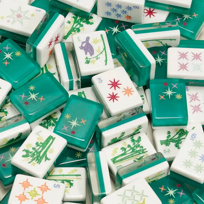Custom high-end travel set with engraved logo, plastic packaging, acrylic American mahjong tiles