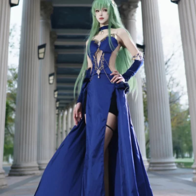 C.C. Costume da cosplay Chess Banquet, abito da sera nero, set completo con parrucca con finiture dorate per donne, festa di Halloween