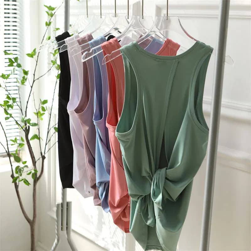 Top slim summer sports woman for racing, fitness and yoga, fast drying, with spacing and belt, model Bal Splice Sle