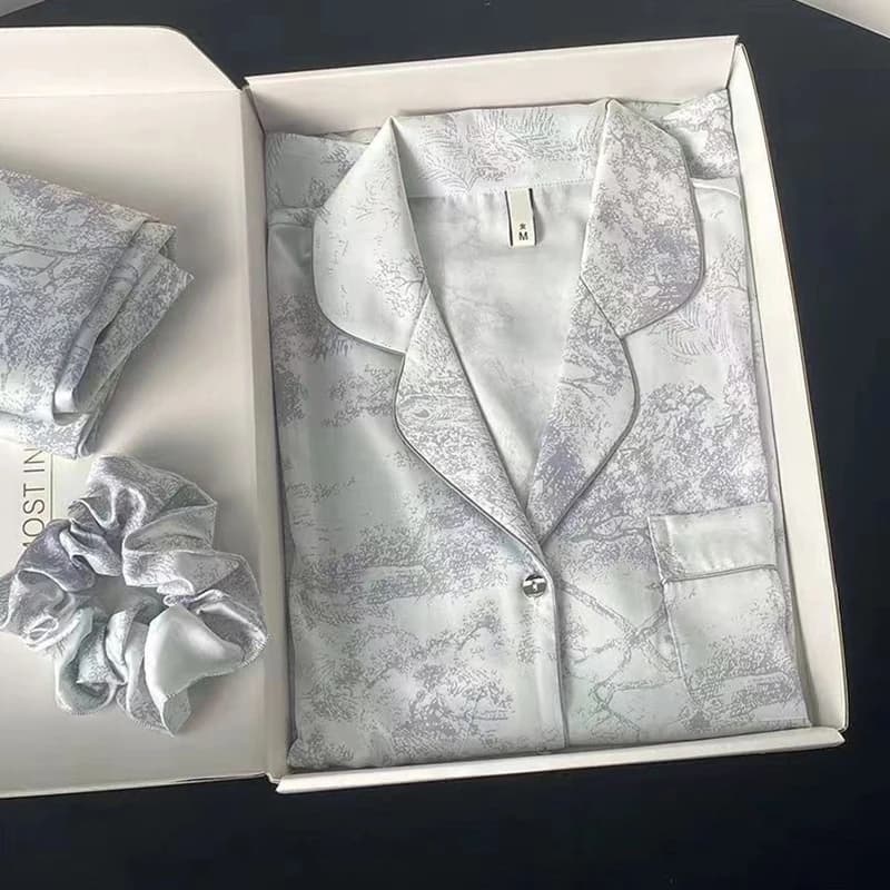 Nuovo pigiama da donna in seta di ghiaccio con bottoni con risvolto cardigan abiti da donna set da 2 pezzi set di stampa di moda per donna