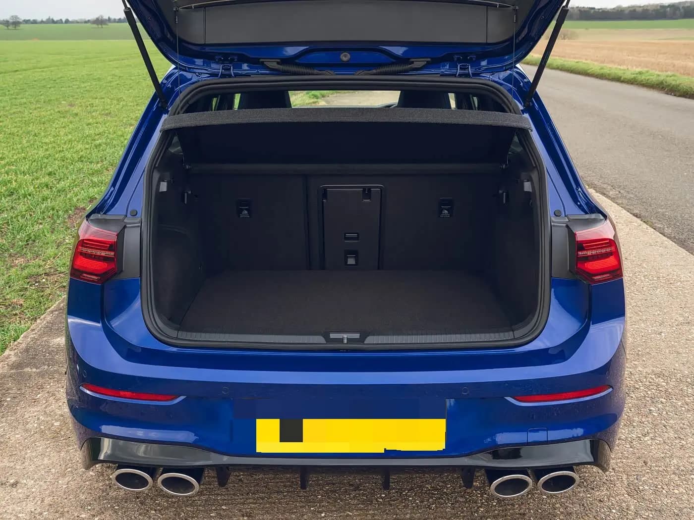 2PCS Ammortizzatore Posteriore Con Molla Per Il 2019-2024 Volkswagen Golf MK8 Hatchback Portellone Posteriore Boot Molla A Gas Struts Prop Ascensore supporto