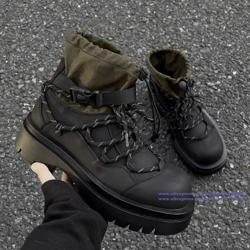 Vintage Height Increasing Motorcycle Boots Thick Soled Men's Boots Retro Luxury Designer Trendy Handmade Men Boots New In Botas